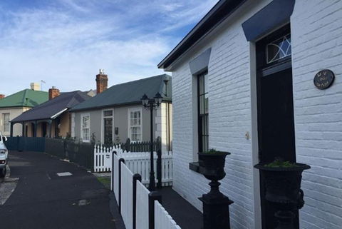 Walking Tour: Highlight Of Battery Point - Accommodation Directory 2