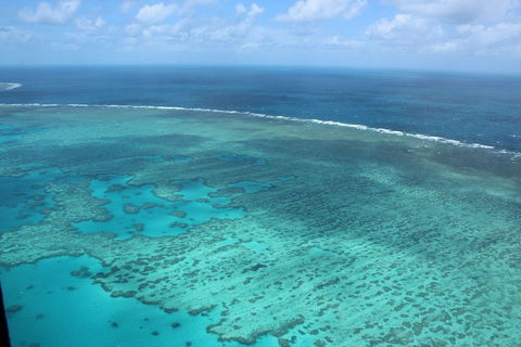 Reef And Island Scenic Flight From Airlie Beach - Accommodation Directory 1