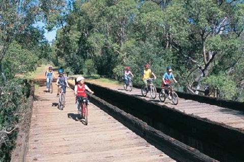 Perth Hills - Wildlife, Art & Gastronomy - Accommodation Directory 2