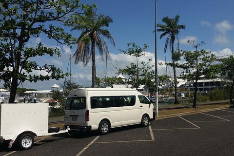 Airport Transfer To Or From Cairns Hotels For Up To 13 People - Accommodation Directory 1